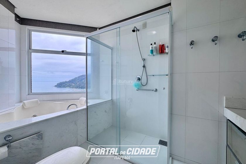 Apartamento &agrave; venda - 185m&sup2; - Barra Sul