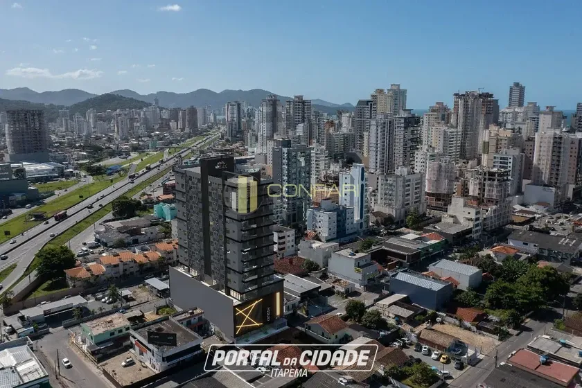 Apartamento &agrave; venda - 129m&sup2; - Meia Praia