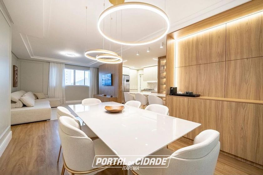 Apartamento &agrave; venda - 125m&sup2; - Centro