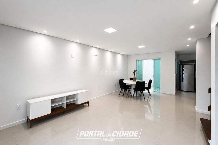Casa &agrave; venda - 189m&sup2; - Praia dos Amores