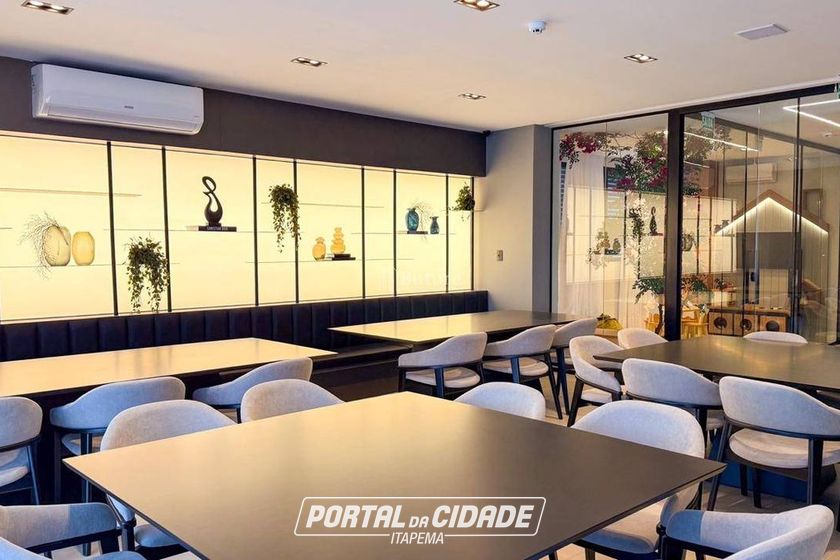 Apartamento &agrave; venda - Meia Praia