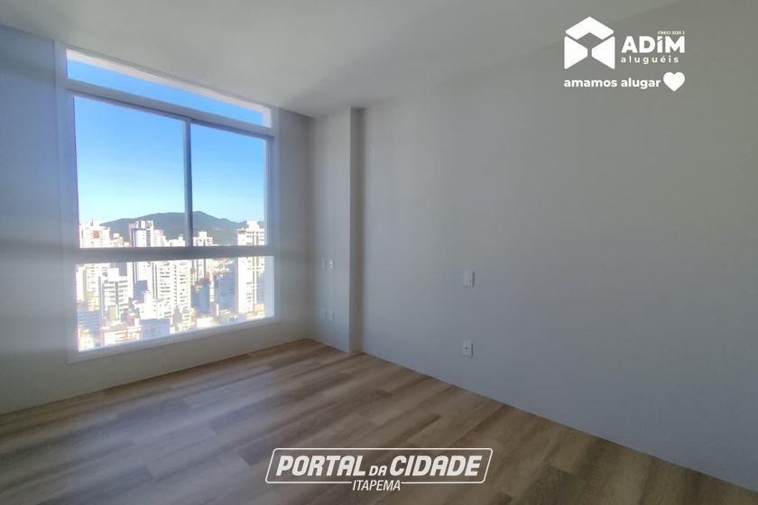 Apartamento para alugar - 125m&sup2; - Centro