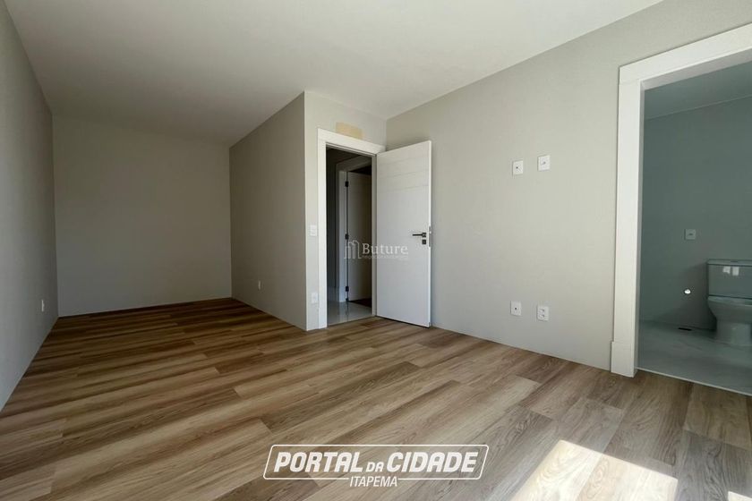 Apartamento &agrave; venda - 150m&sup2; - Pioneiros