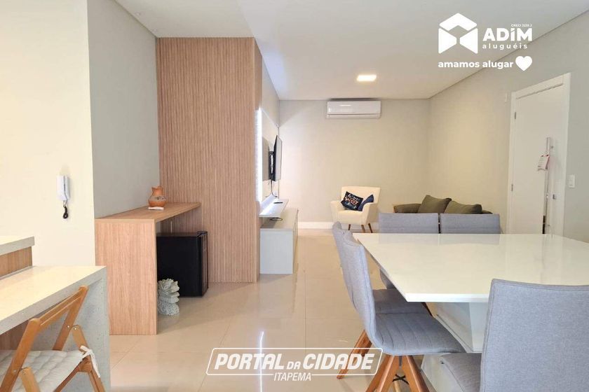 Apartamento para alugar - 123m&sup2; - Meia Praia