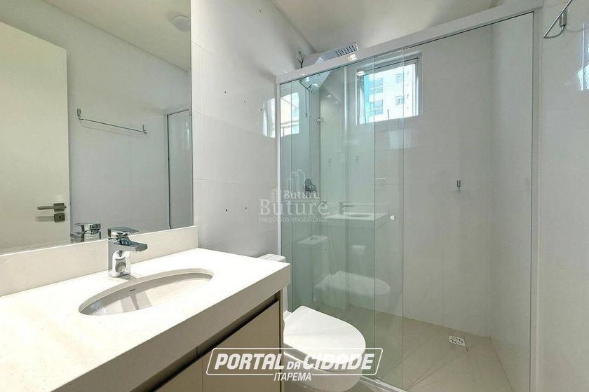 Apartamento &agrave; venda - Meia Praia