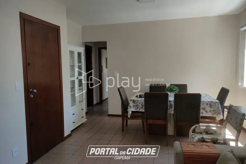 Apartamento &agrave; venda - 95m&sup2; - Meia Praia
