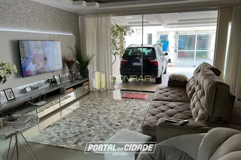 Casa &agrave; venda - 196m&sup2; - Perequ&ecirc;