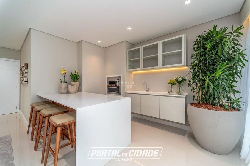Apartamento &agrave; venda - 171m&sup2; - Centro