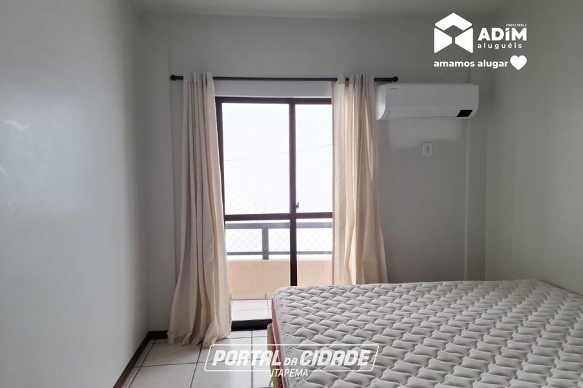 Apartamento para alugar - 134m&sup2; - Meia Praia