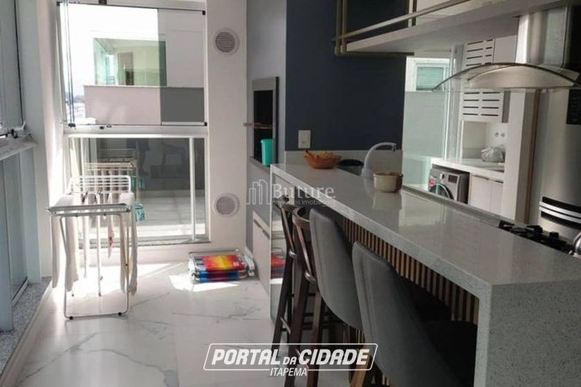 Apartamento &agrave; venda - 202m&sup2; - Meia Praia