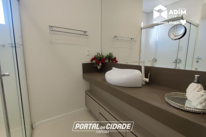 Apartamento para alugar - 131m&sup2; - Centro