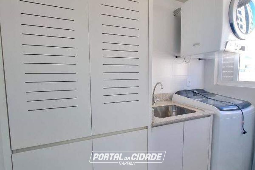 Apartamento para alugar - 125m&sup2; - Meia Praia