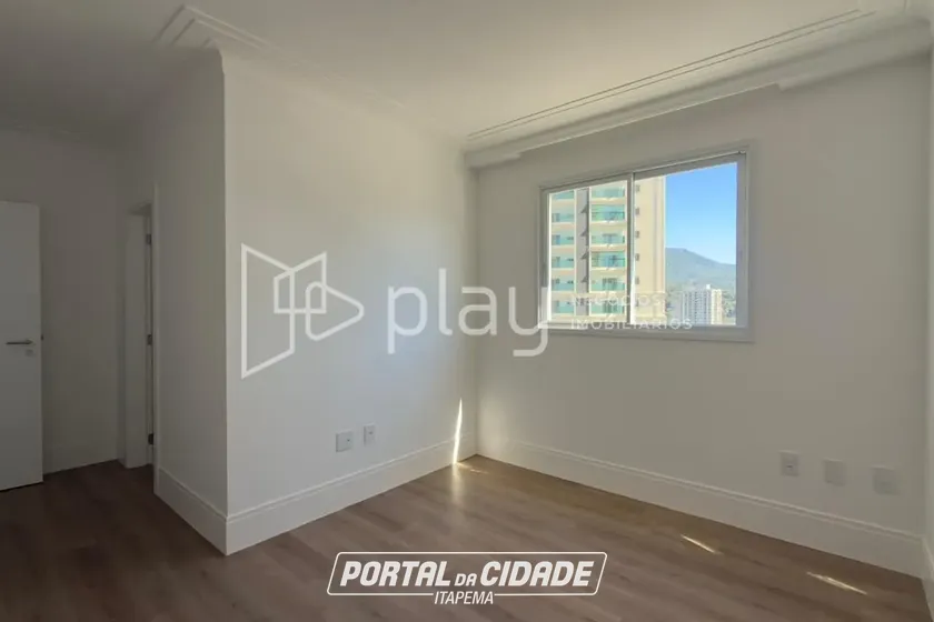 Apartamento &agrave; venda - 143m&sup2; - Canto da Praia
