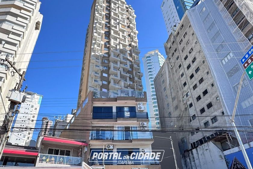 Apartamento &agrave; venda - 145m&sup2; - Barra Sul