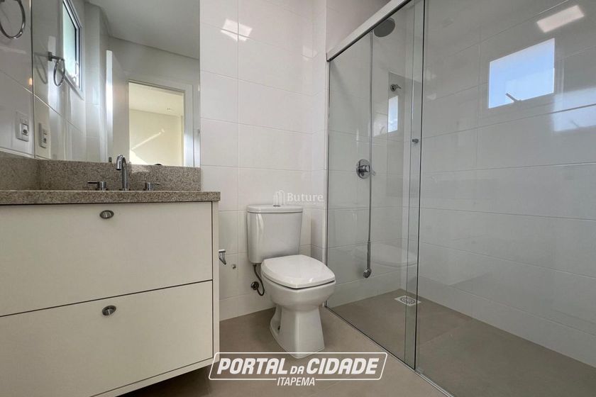 Apartamento &agrave; venda - 138m&sup2; - Centro
