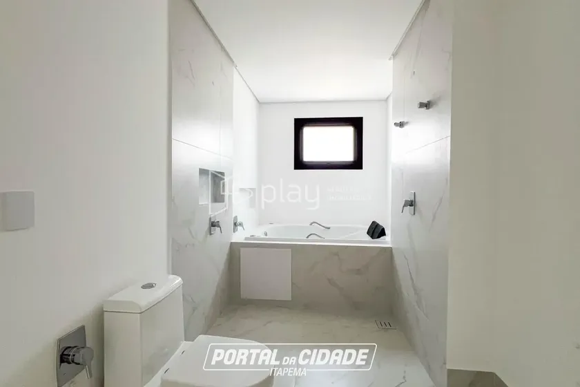 Apartamento &agrave; venda - 195m&sup2; - Centro