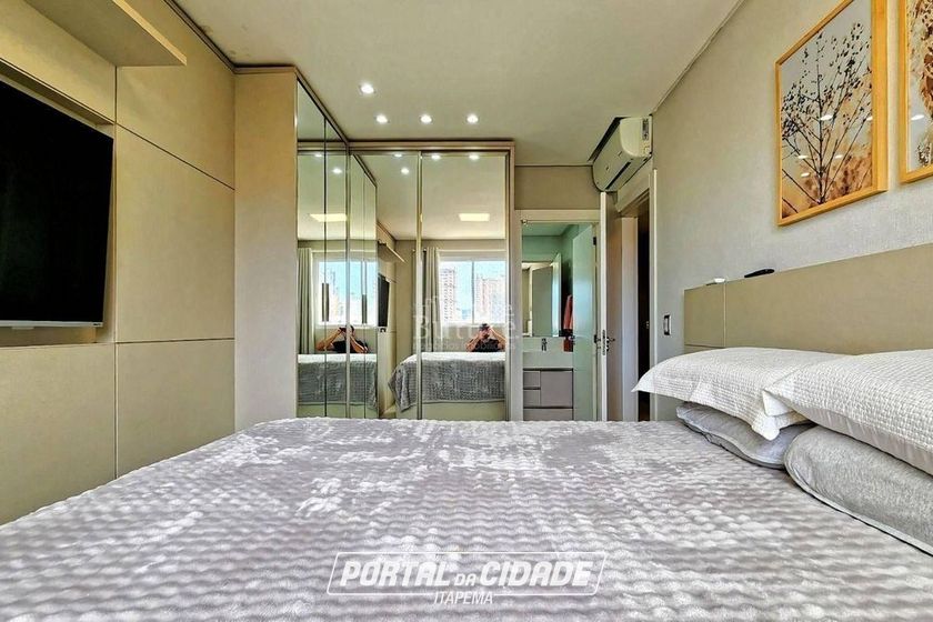 Apartamento &agrave; venda - Meia Praia