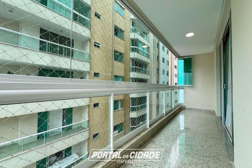 Apartamento &agrave; venda - 352m&sup2; - Centro