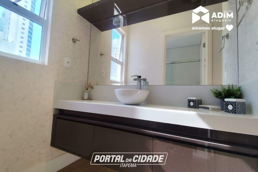 Apartamento para alugar - 131m&sup2; - Centro