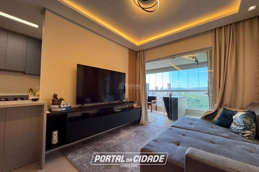 Apartamento &agrave; venda - 85m&sup2; - Meia Praia