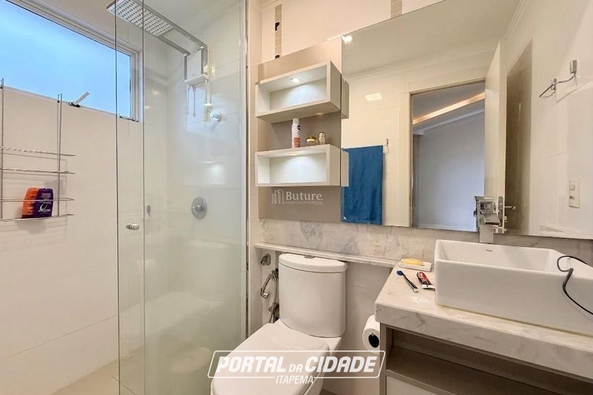 Apartamento &agrave; venda - 202m&sup2; - Meia Praia