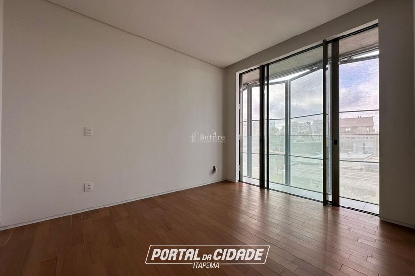 Apartamento &agrave; venda - 330m&sup2; - Praia Brava
