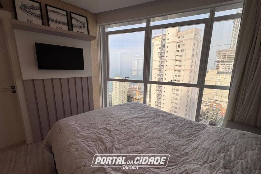 Apartamento &agrave; venda - Meia Praia