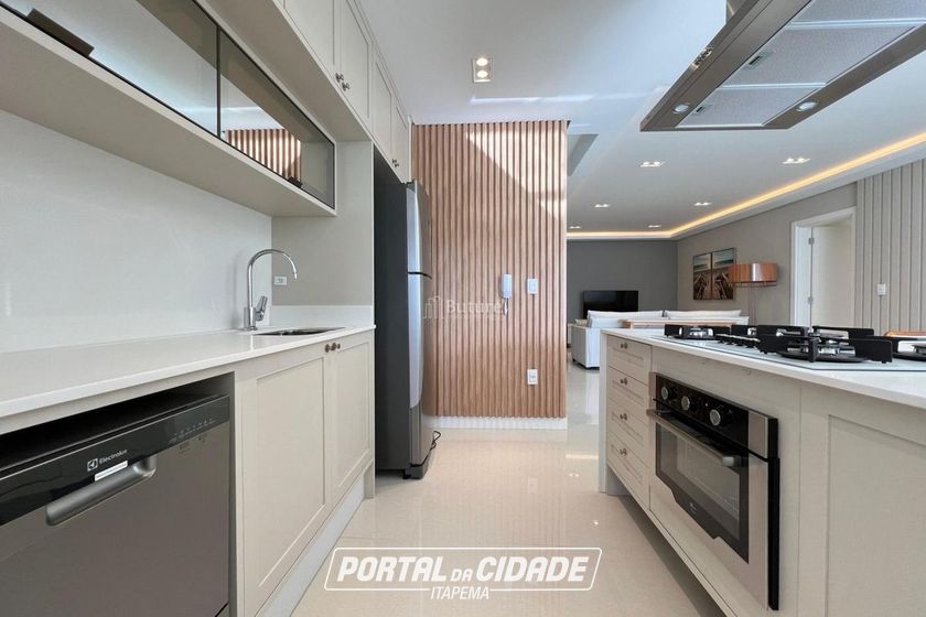 Apartamento &agrave; venda - 138m&sup2; - Centro
