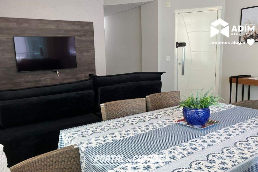 Apartamento para alugar - 110m&sup2; - Meia Praia