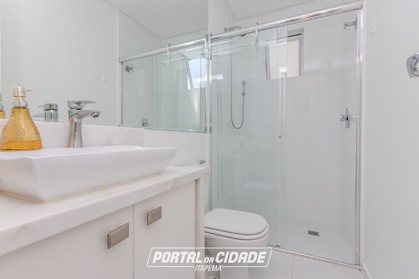 Apartamento para alugar - 130m&sup2; - Pioneiros