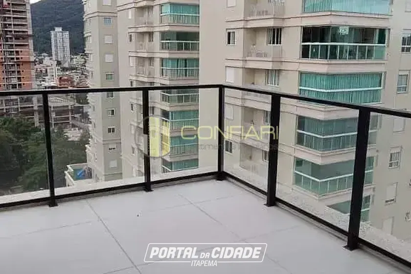 Apartamento &agrave; venda - 135m&sup2; - Centro
