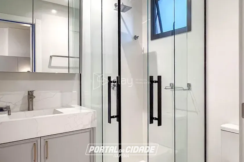 Apartamento &agrave; venda - 114m&sup2; - Meia Praia