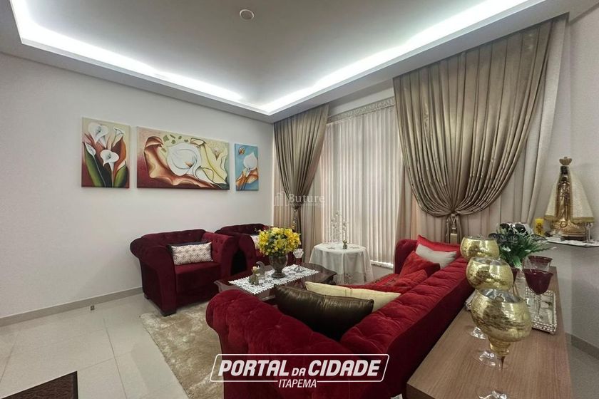 Apartamento &agrave; venda - 198m&sup2; - Meia Praia