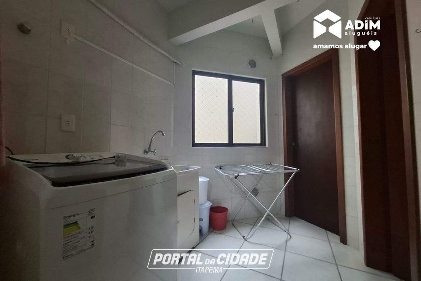 Apartamento para alugar - 134m&sup2; - Meia Praia