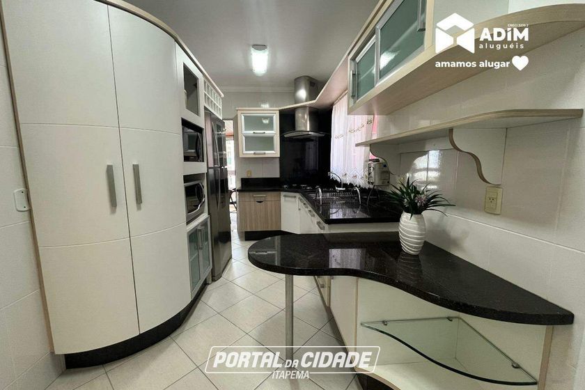Apartamento para alugar - 126m&sup2; - Centro