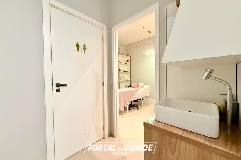 Sala Comercial &agrave; venda - 68m&sup2; - Meia Praia