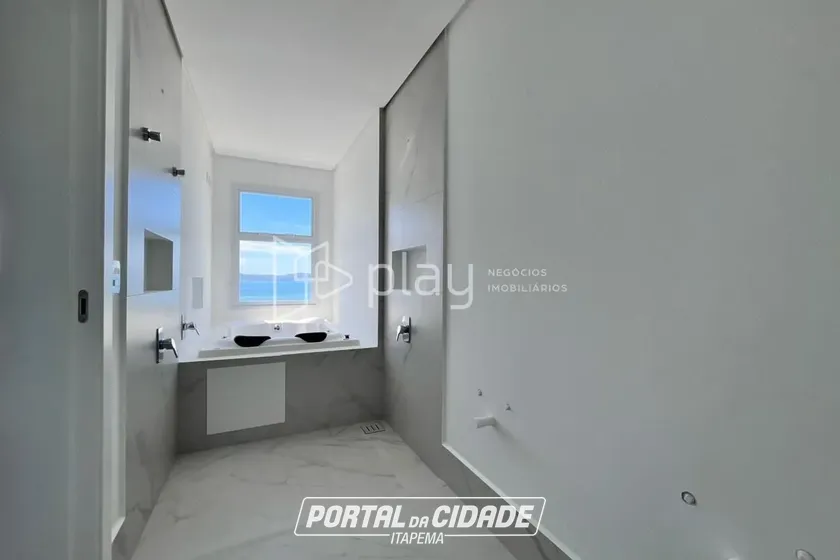 Apartamento &agrave; venda - 143m&sup2; - Canto da Praia