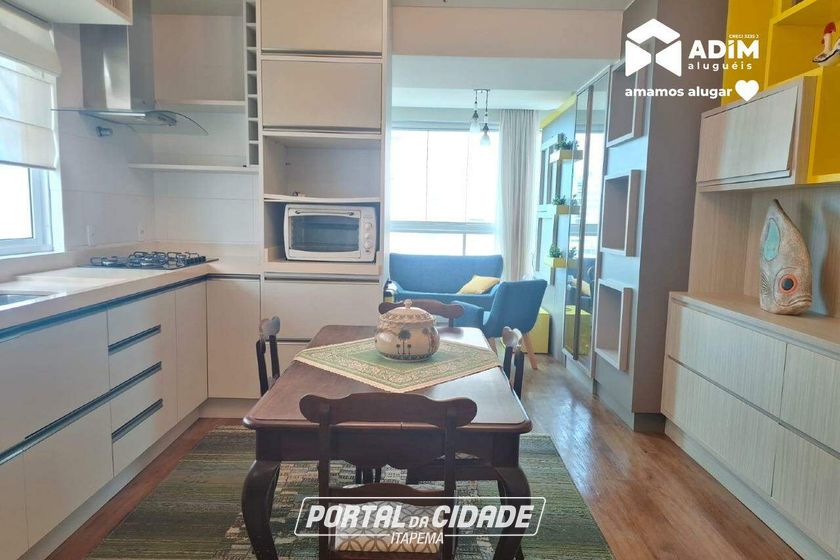 Apartamento para alugar - 128m&sup2; - Meia Praia