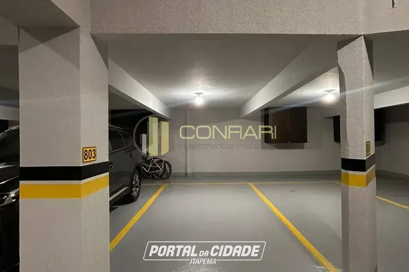Apartamento para alugar - 70m&sup2; - Meia Praia