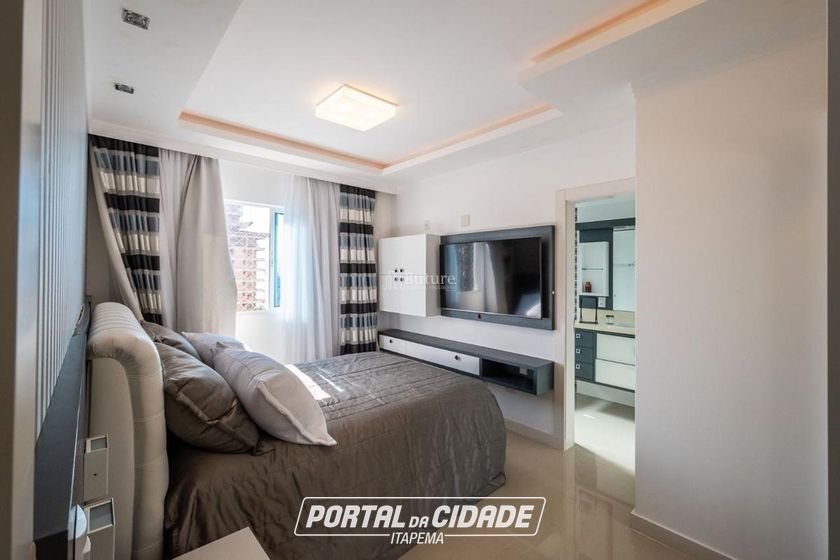 Apartamento &agrave; venda - 202m&sup2; - Meia Praia