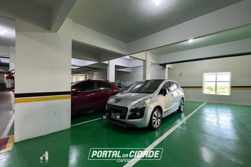 Apartamento &agrave; venda - 85m&sup2; - Meia Praia