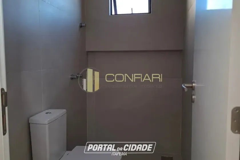 Apartamento &agrave; venda - 124m&sup2; - MEIA PRAIA
