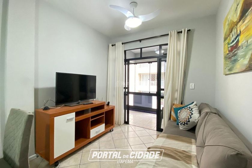 Apartamento &agrave; venda - 110m&sup2; - Meia Praia