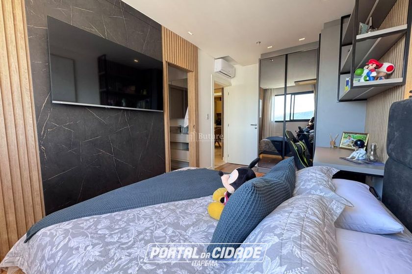 Apartamento &agrave; venda - 105m&sup2; - Centro