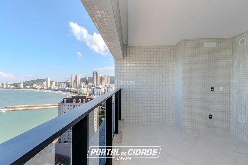 Apartamento &agrave; venda - 180m&sup2; - Centro