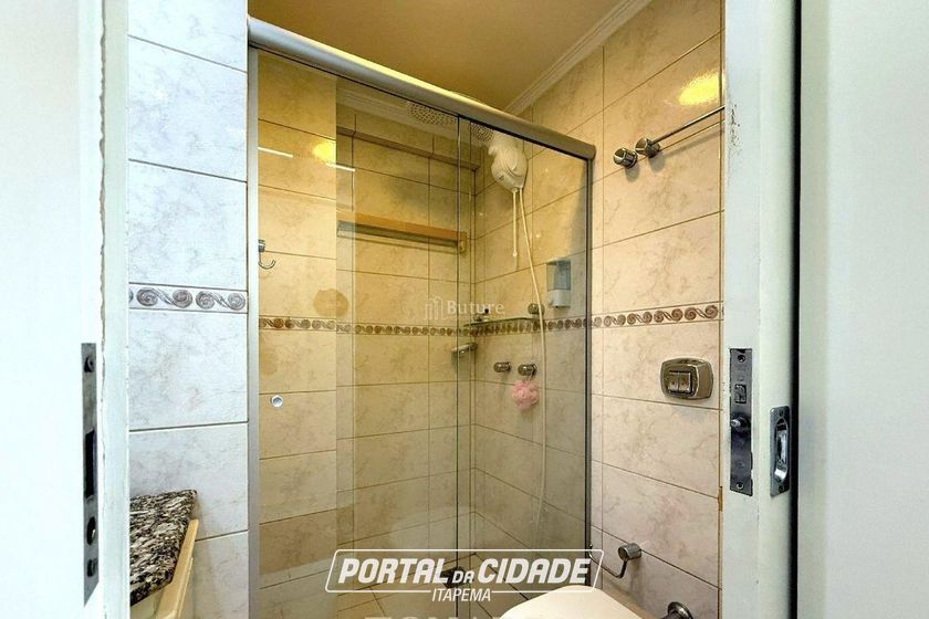 Apartamento &agrave; venda - 102m&sup2; - Centro