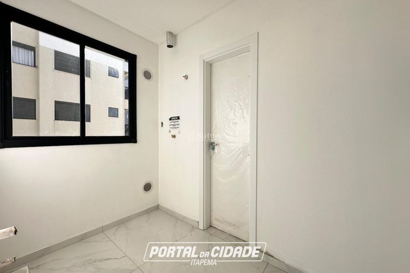 Apartamento &agrave; venda - 276m&sup2; - Meia Praia