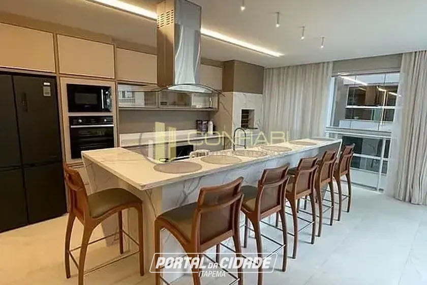 Apartamento para alugar - 163m&sup2; - Meia Praia