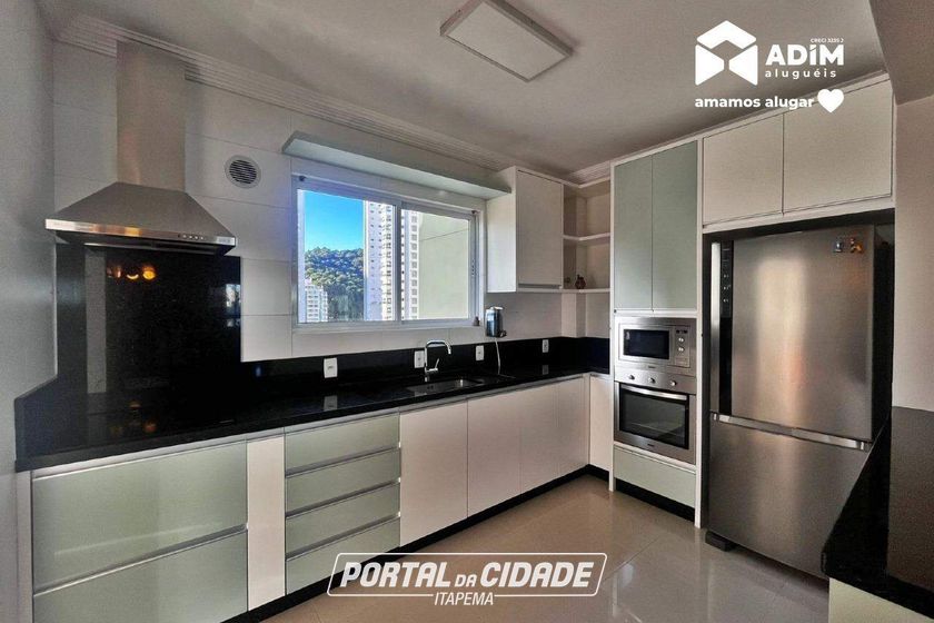 Apartamento para alugar - 142m&sup2; - Centro