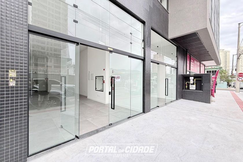 Sala Comercial &agrave; venda - 65m&sup2; - Meia Praia